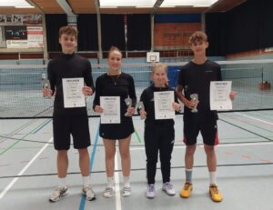 Kaller Badmintonnachwuchs glänzt bei der BVE